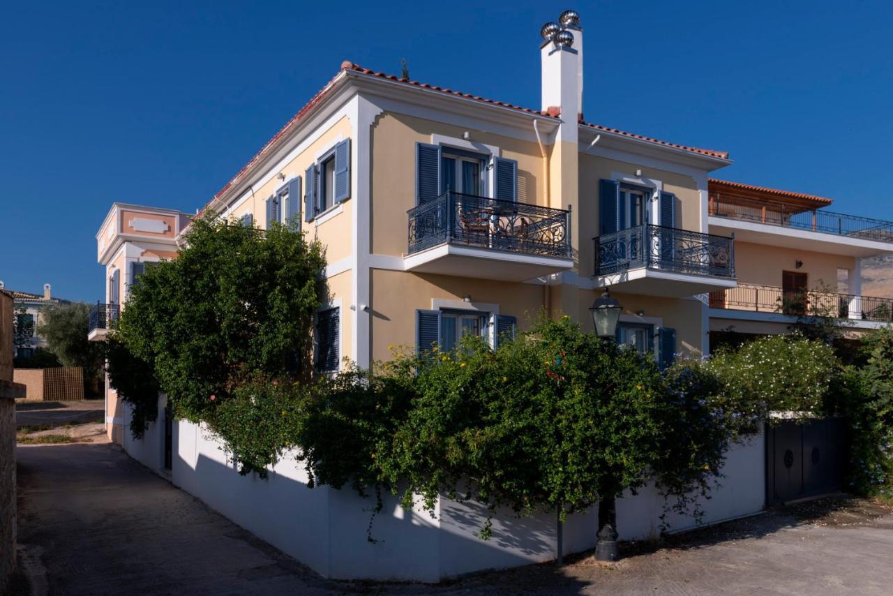 Galaxídhion Nautilus Luxury Suites מראה חיצוני תמונה